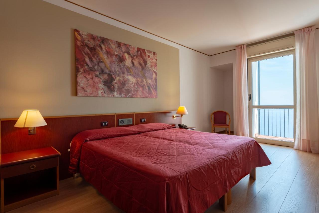 Resort Torre Normanna Altavilla Milicia